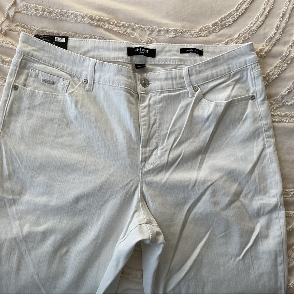 Nine West White  Jeans capri nwt 16 NWT - Picture 2 of 5